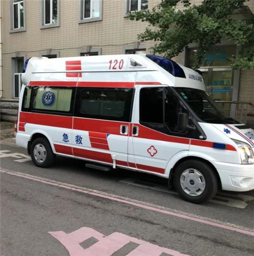 爱辉选择我们的救护车出租,开启安心转院之旅